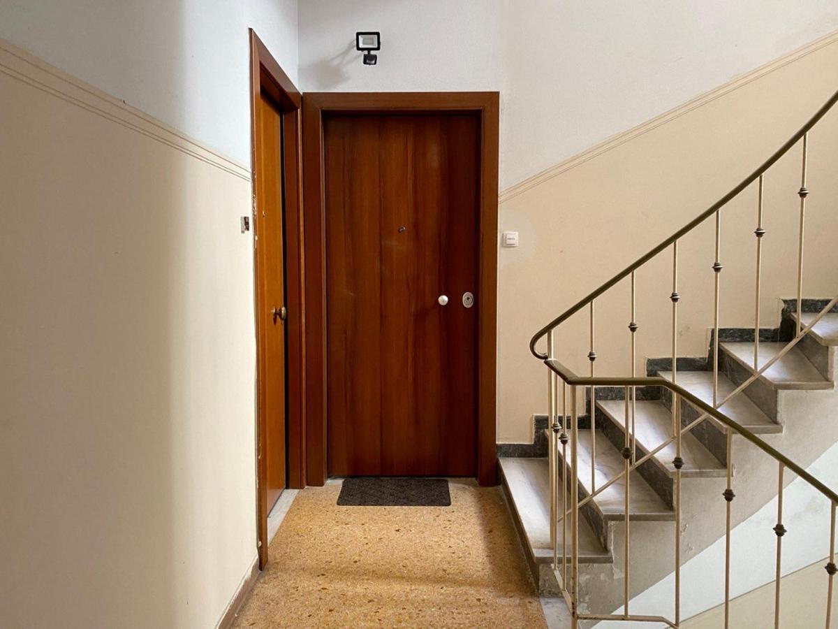 A Modern Flat In The Centre *